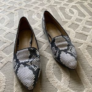 Naturalized snakeskin flats 7.5